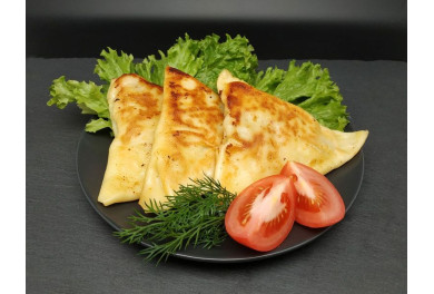 Benderiki with Chicken and Cheese